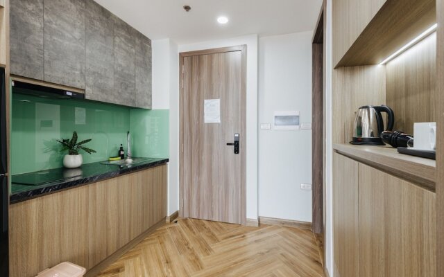 Westlake Emerald Suites