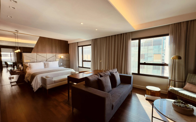 Qoya Hotel Sao Paulo Curio Collection By Hilton