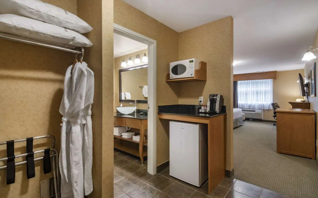 Best Western Sicamous Inn