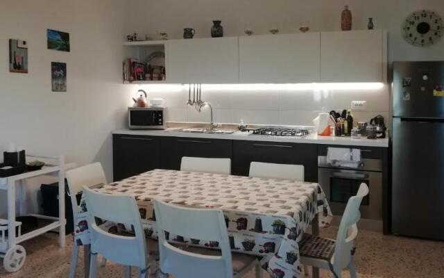 Villa Floridia, just 300 m from the sea
