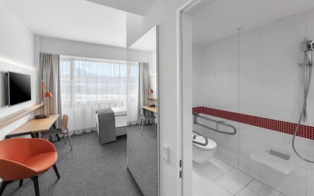 Holiday Inn Munich - Leuchtenbergring