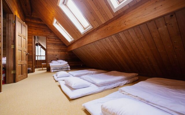 Renest aHolidayHome