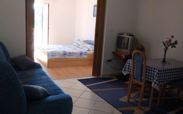 Ren - 150 m From Beach - A3