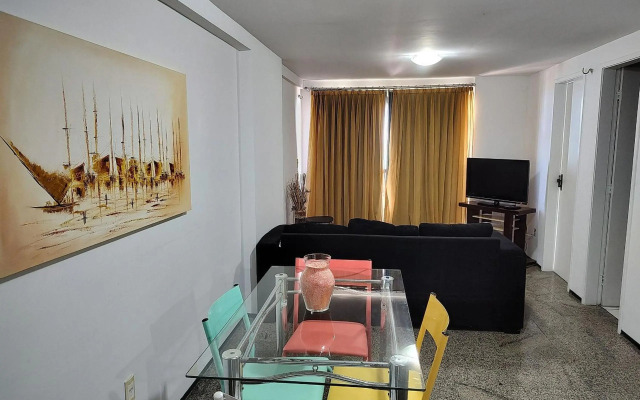 Iracema Travel FLAT1803 Confortável