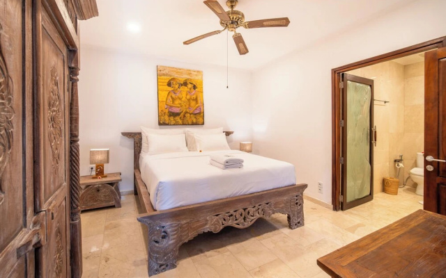 Tropical Villa Asmara – Guest Rooms – Ungasan