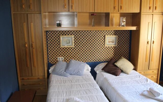 Casa de Huespedes Lourdes