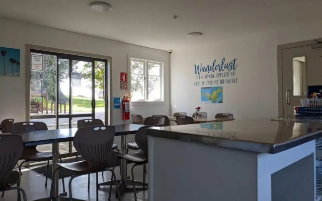 Waiheke Backpackers Hostel