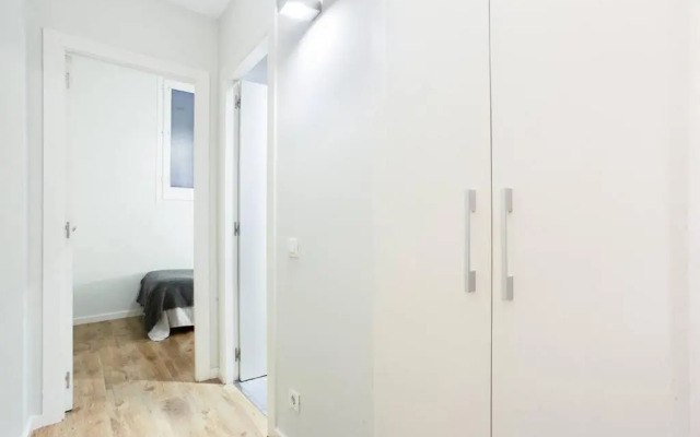 Bright and modern 2bedroom in Las Ramblas 2 1A