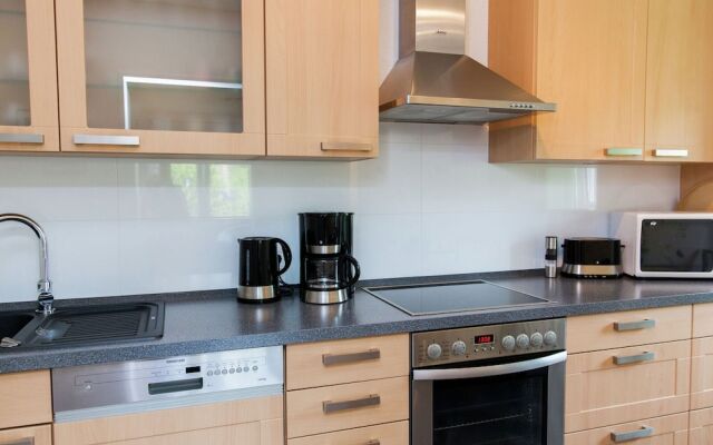 Cozy Apartment in Niederehe Eifel near Forest