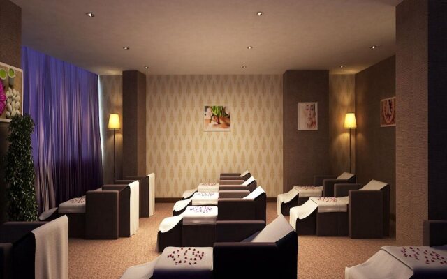 Eden Garden Hotel
