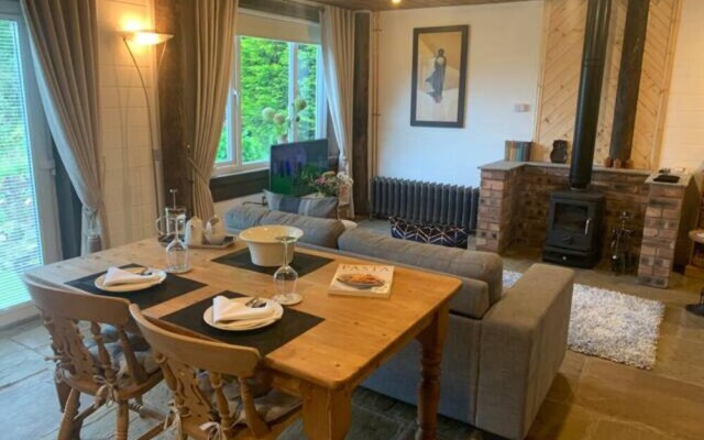 The Lodge - Peaceful Relaxing Hideaway