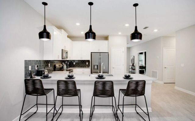 Target Villa Story lake