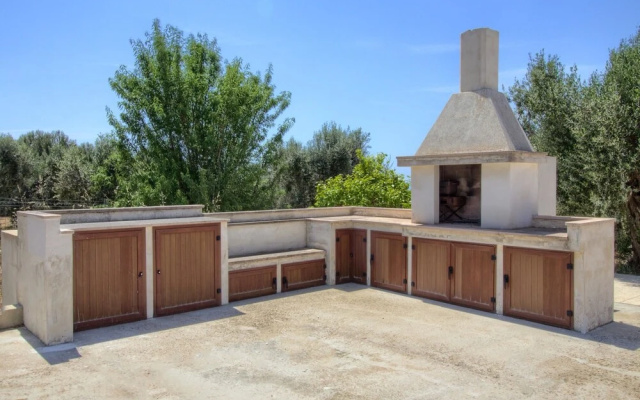 Maggiore Beach Trulli