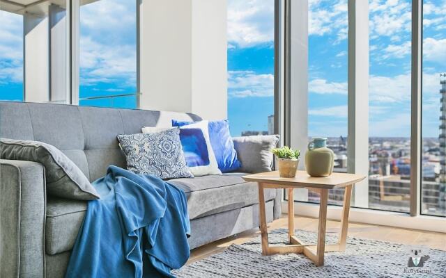 Amazing View Kozy 2 Bed APT with Parking Waterloo Nwa052