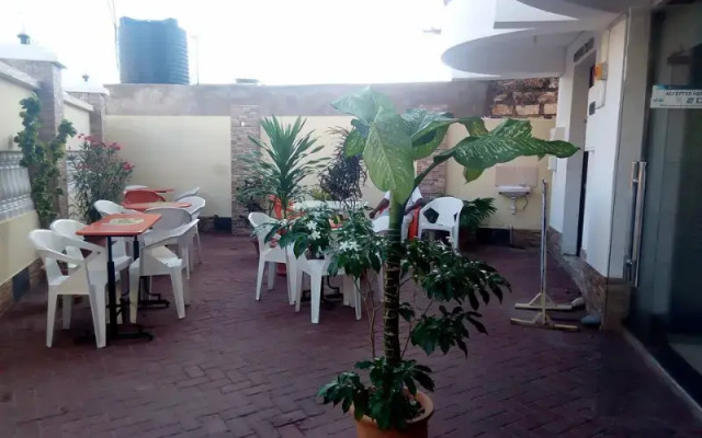 Louis Montfort Grand Resort