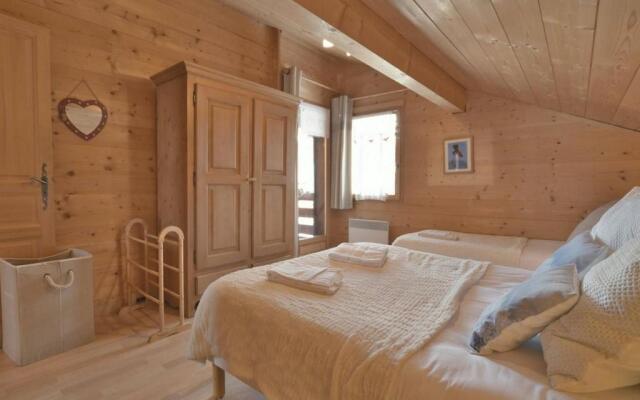 Chalet Le Grand-Bornand, 8 pièces, 16 personnes - FR-1-391-33