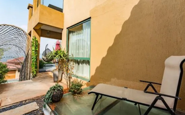 Lake of Fuxian Bicheng B&B (Chengjiang Sun Mountain Branch)