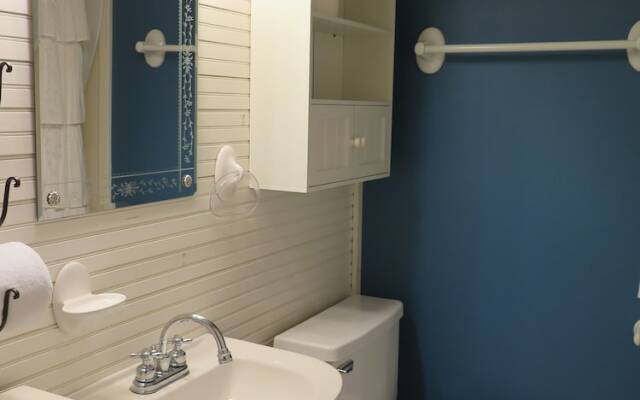 Yellow House Bed and Breakfast