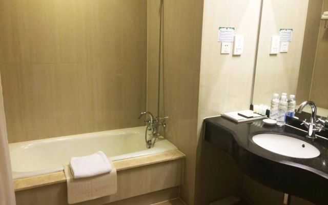 Highton Hotel Shanghai