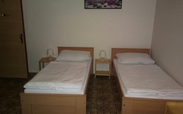 Hostel 4 U - Dolni Chabry