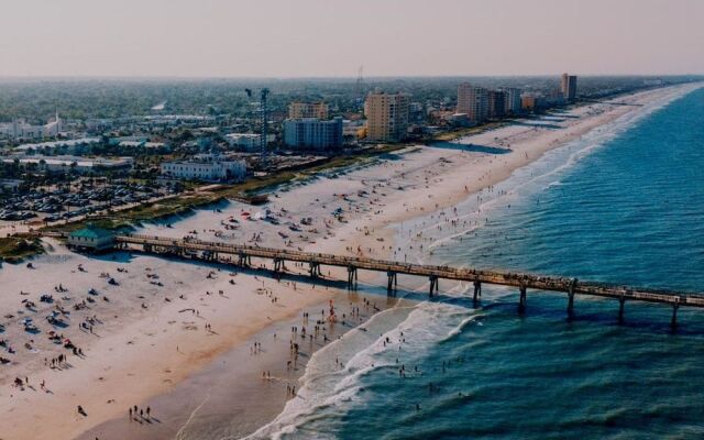 Margaritaville Jacksonville Beach