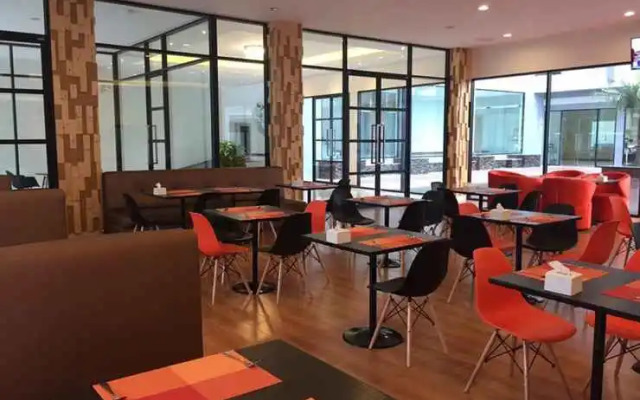 Orchid Riverview Hotel