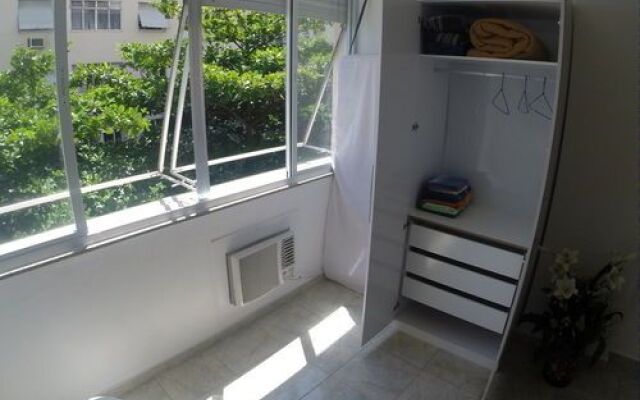 GoHouse - Apartamento Atlantica 206 A - Avenida Atlântica, C