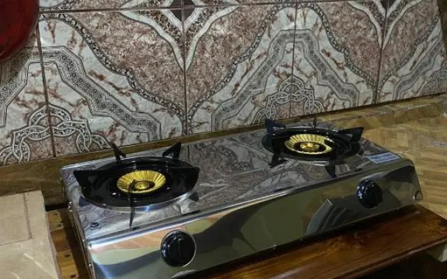 Mauras Tropical Mini Hostel