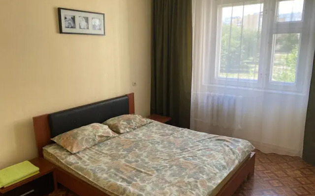 Много квартир на улице Отрадная, 79