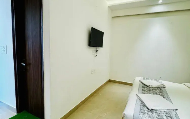 Hotel Prince Inn By DSY Hospitality