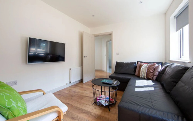 The Anchor Apartments