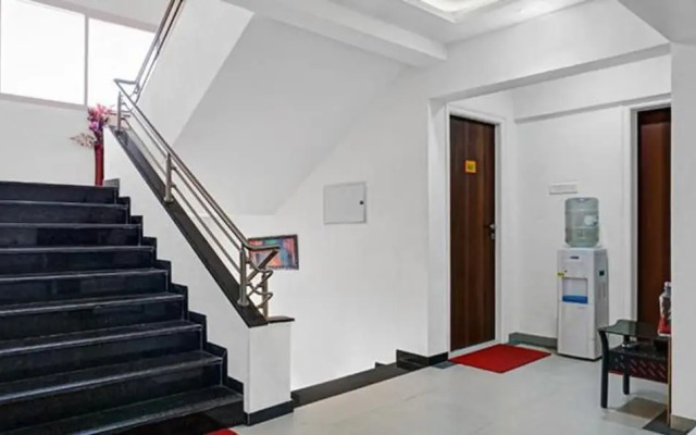 Treebo Trend Finesse