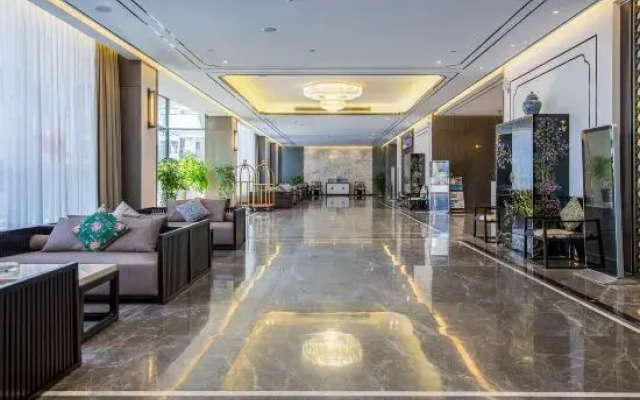 Dali Manjianghong Wellness Holiday Hotel