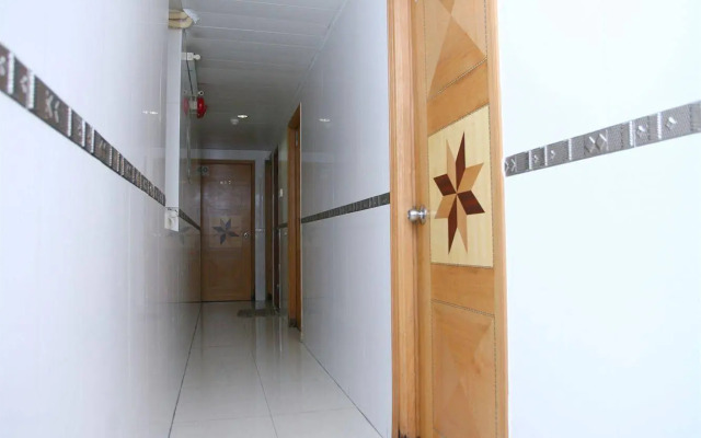 Pay-Less Guesthouse (7/F A9)