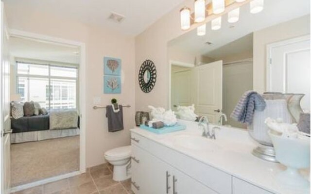 Oakwood At Merritt River