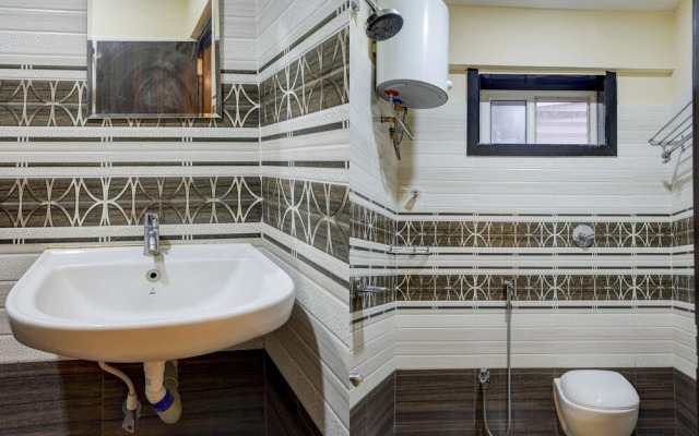 Itsy By Treebo - RR Towers By CJ