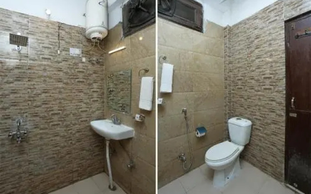 Hotel Balsons By OYO Rooms