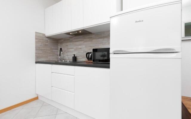 Apartments Warsaw Browarna by Renters