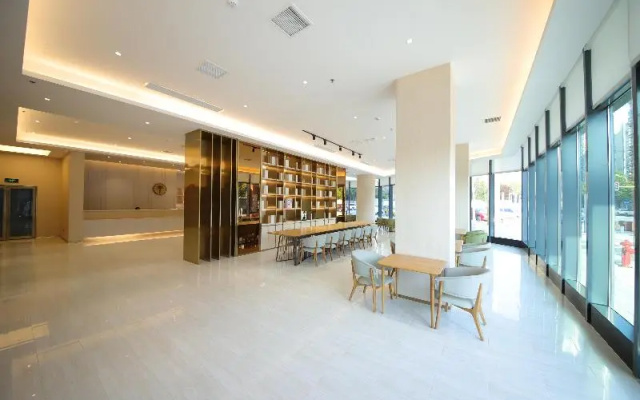 Ji Hotel (Changsha High Speed Rail South Station)