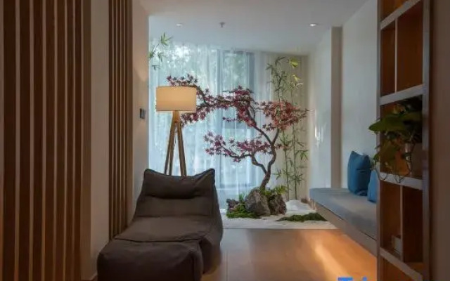 QIANNA LINQI HOTEL (Jiaozuo Jianshe Road Railway Station Branch)