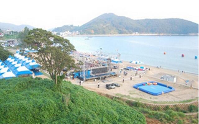 W Motel Geoje