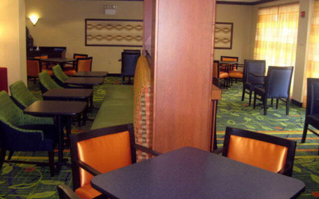 Fairfield Inn & Suites Carlisle