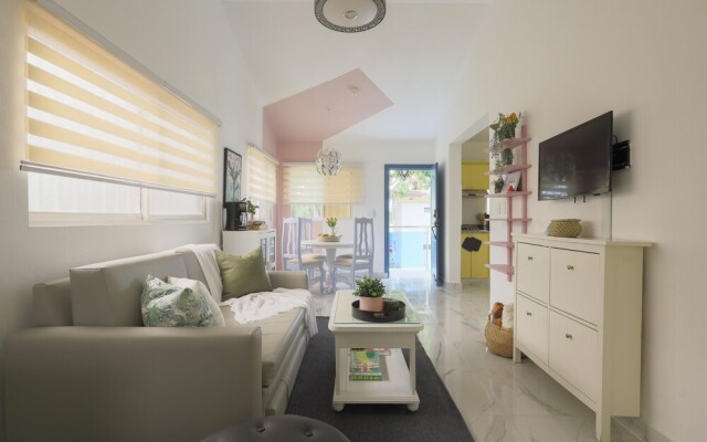 Unwind and Recharge in This Homey Central Retreat