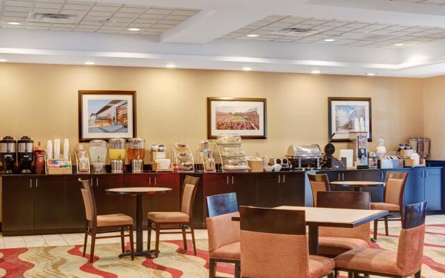 Wingate by Wyndham State Arena Raleigh/Cary