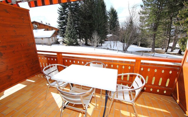 Azurite 12 Ollon in Ollon