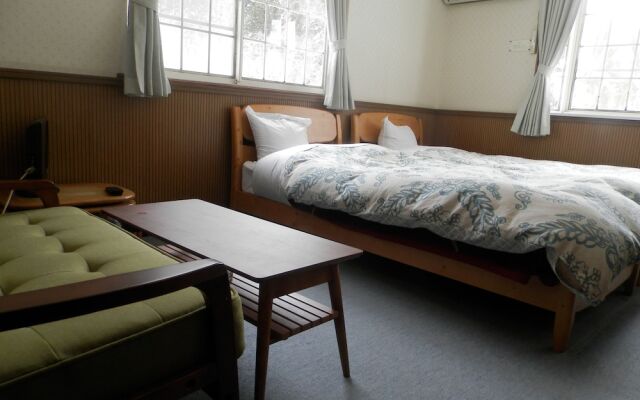 Natural House Pure 21