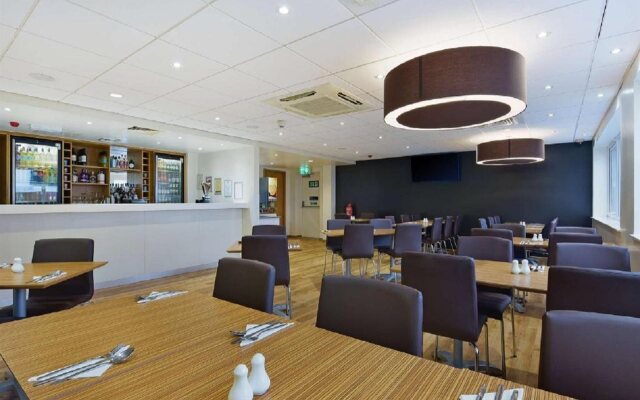 Travelodge Caterham Whyteleafe