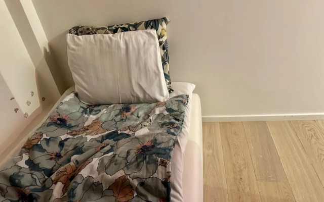 Small 2 Room Apartment in Sollentuna