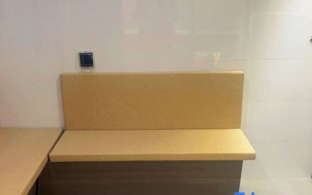 Starway Hotel Linhai Duqiao Baolong Square