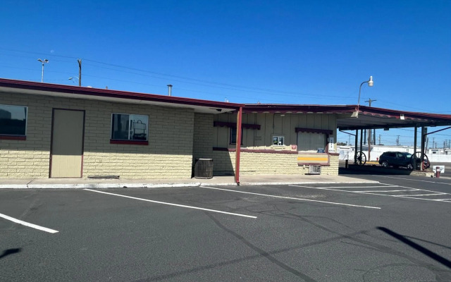 Oregon Trail Motel By Townhouse Ontario Or